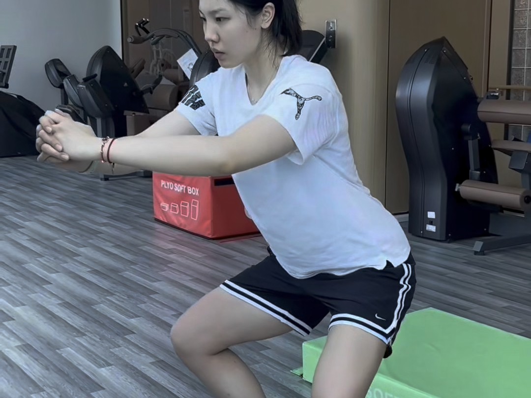 如何调整分卫的心理状态以应对比赛压力_0